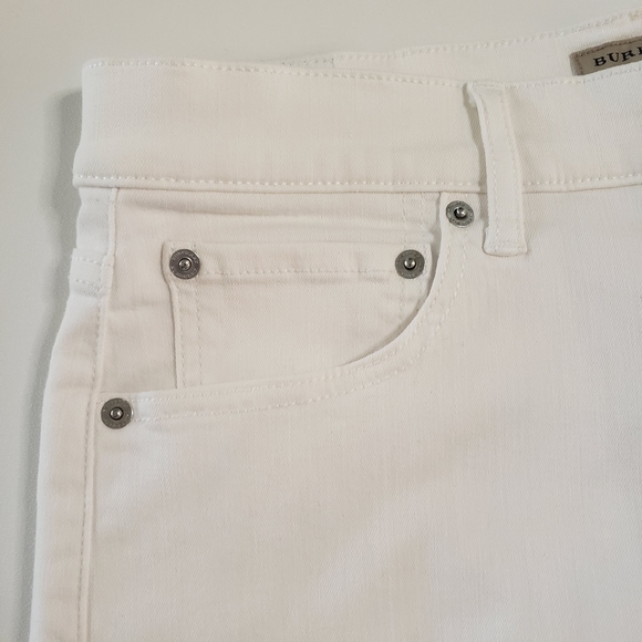 BURBERRY ⚡Like NEW⚡ Straight High-Rise Button Fly White Jeans Size 31 - Picture 7 of 15